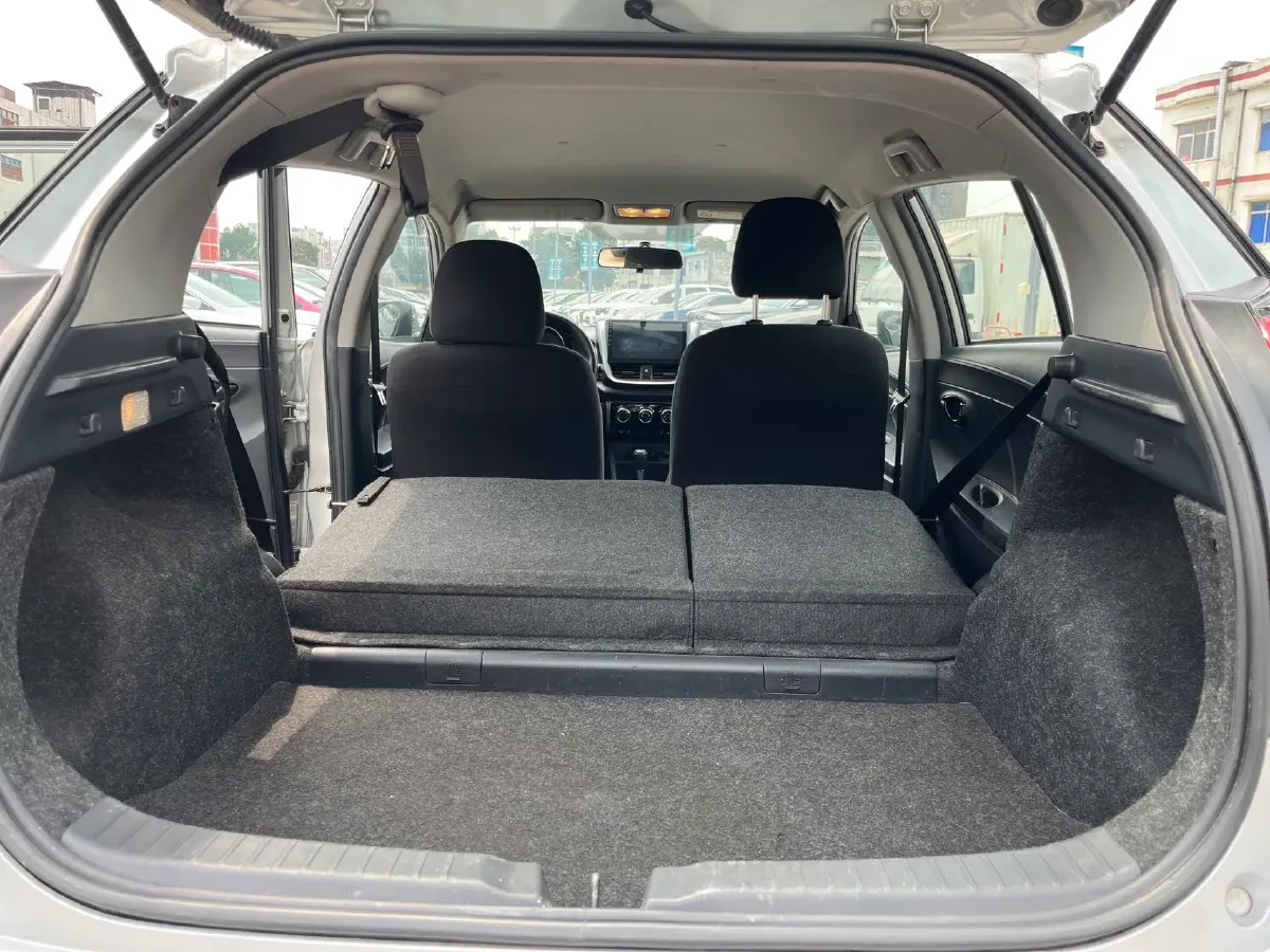 2019 Toyota Yaris L 1.5L 110HP L4 CVT,autocango,china used car exporter,china ev exporter,chinese used car exporter,chinese used ev exporter