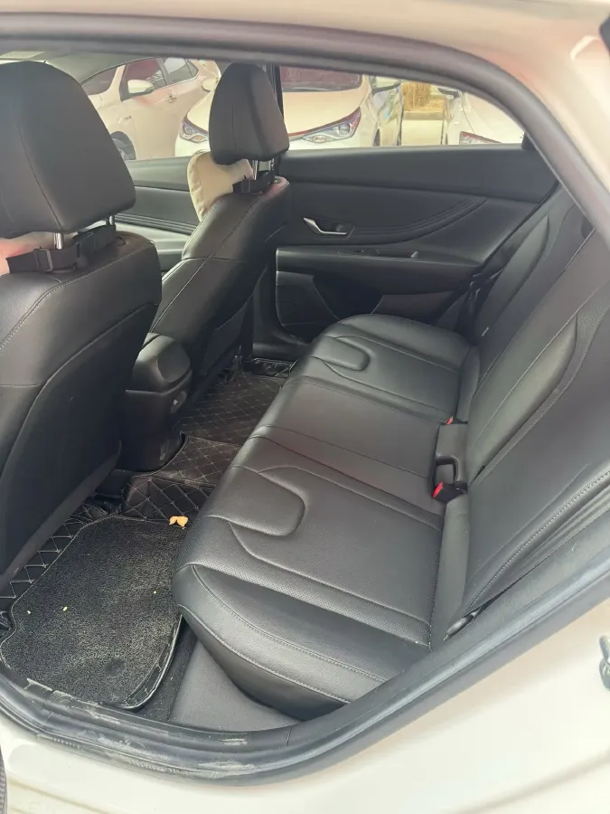 2021 Hyundai Elantra 1.5L 115HP L4 CVT,autocango,china used car exporter,china ev exporter,chinese used car exporter,chinese used ev exporter