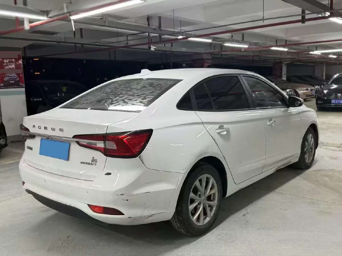 2020 Roewe i5 1.5L 120HP L4 CVT,autocango,china used car exporter,china ev exporter,chinese used car exporter,chinese used ev exporter
