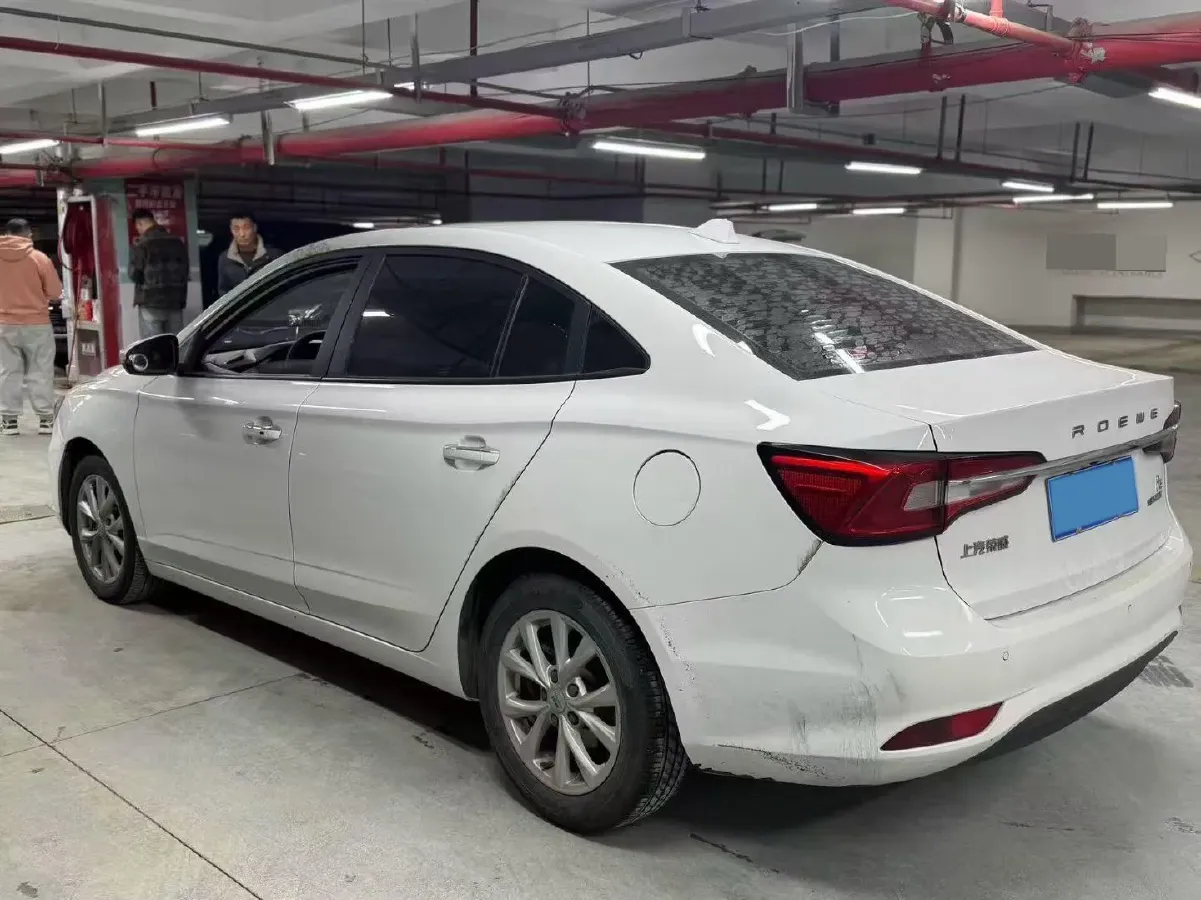 2020 Roewe i5 1.5L 120HP L4 CVT,autocango,china used car exporter,china ev exporter,chinese used car exporter,chinese used ev exporter