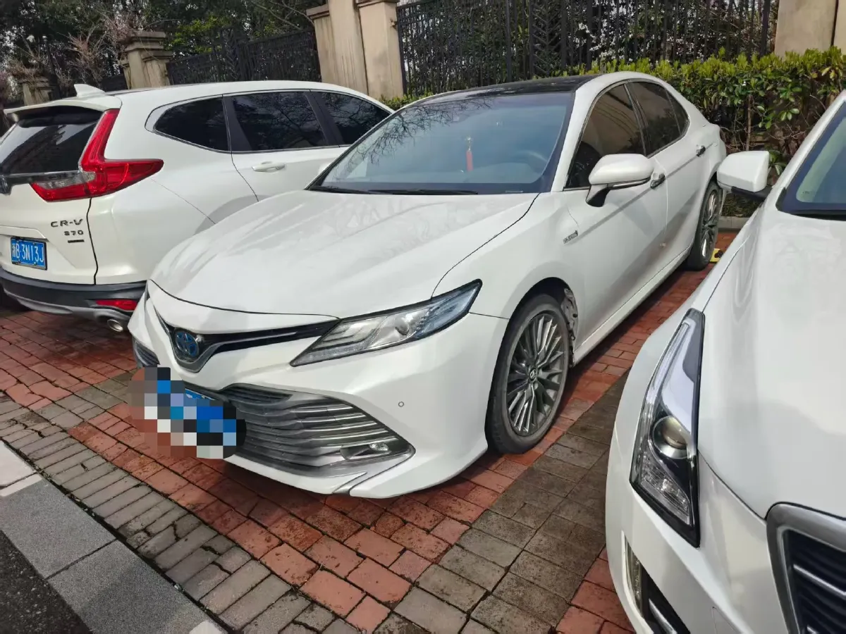 2018 Toyota Camry 2.5L 178HP L4 E-CVT Hybrid,autocango,china used car exporter,china ev exporter,chinese used car exporter,chinese used ev exporter