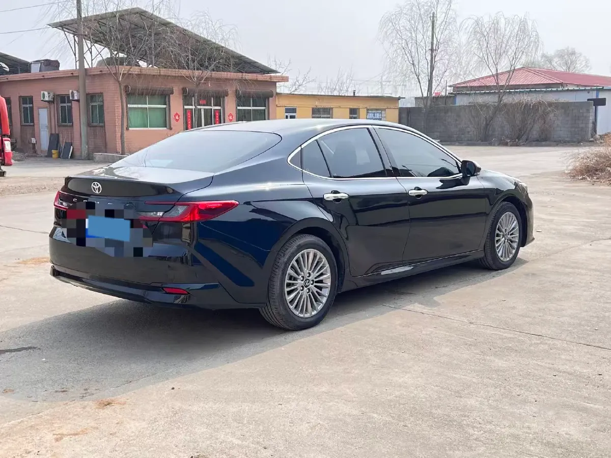 2024 Toyota Camry 2.0L 152HP L4 E-CVT Hybrid,autocango,china used car exporter,china ev exporter,chinese used car exporter,chinese used ev exporter