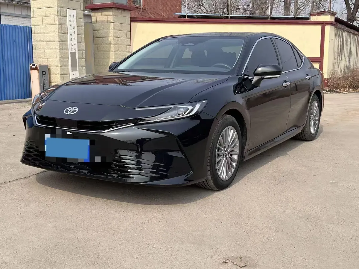 2024 Toyota Camry 2.0L 152HP L4 E-CVT Hybrid,autocango,china used car exporter,china ev exporter,chinese used car exporter,chinese used ev exporter