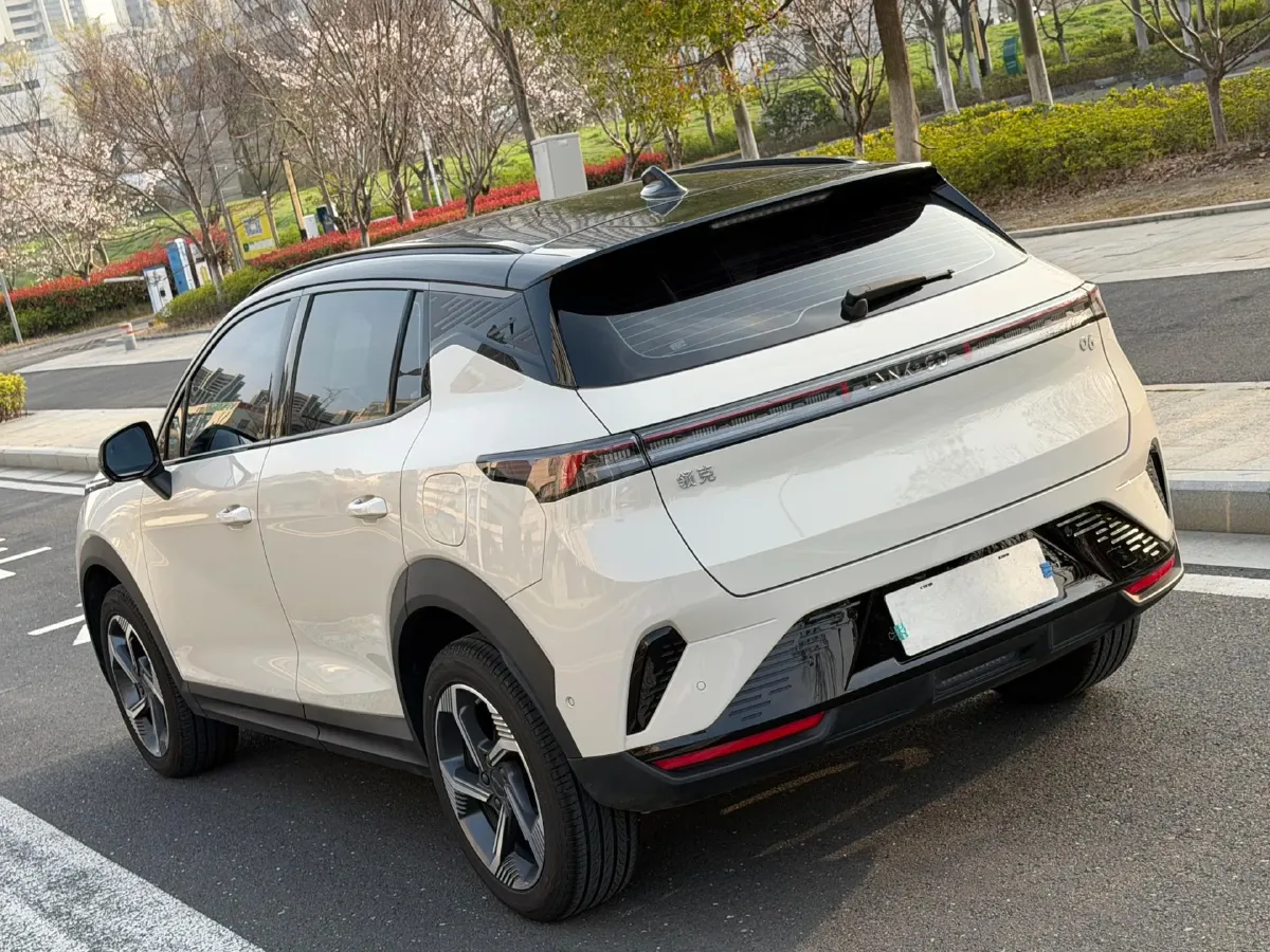 2025 LYNK&CO 06 1.5T 181HP L4 7DCT,autocango,china used car exporter,china ev exporter,chinese used car exporter,chinese used ev exporter