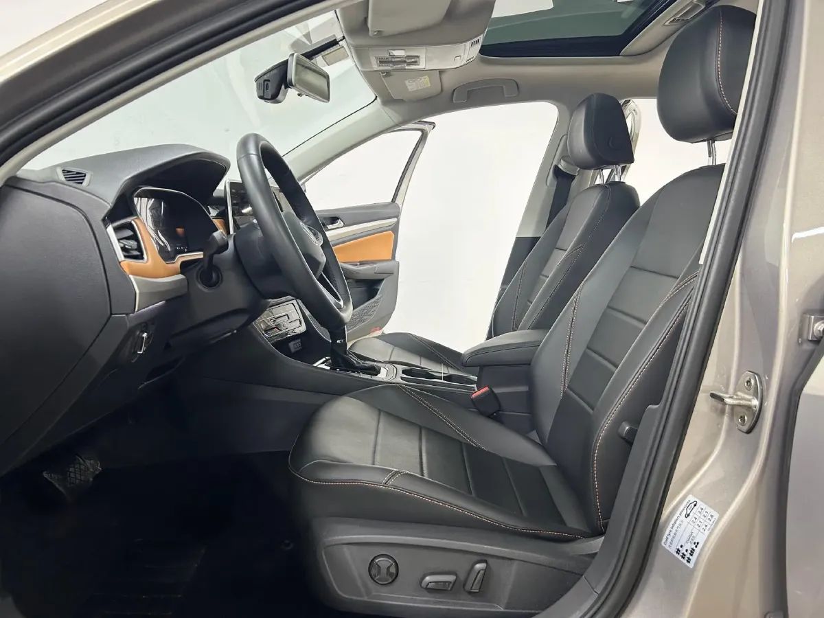 2023 Volkswagen Bora 1.2T 116HP L4 7DCT,autocango,china used car exporter,china ev exporter,chinese used car exporter,chinese used ev exporter