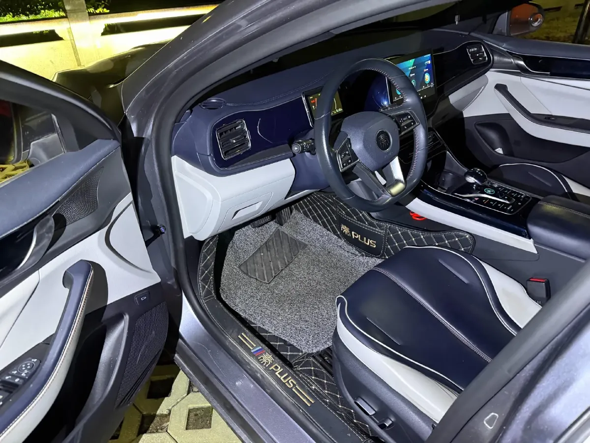 2021 Haval F7 1.5T 169HP L4 7DCT,autocango,china used car exporter,china ev exporter,chinese used car exporter,chinese used ev exporter