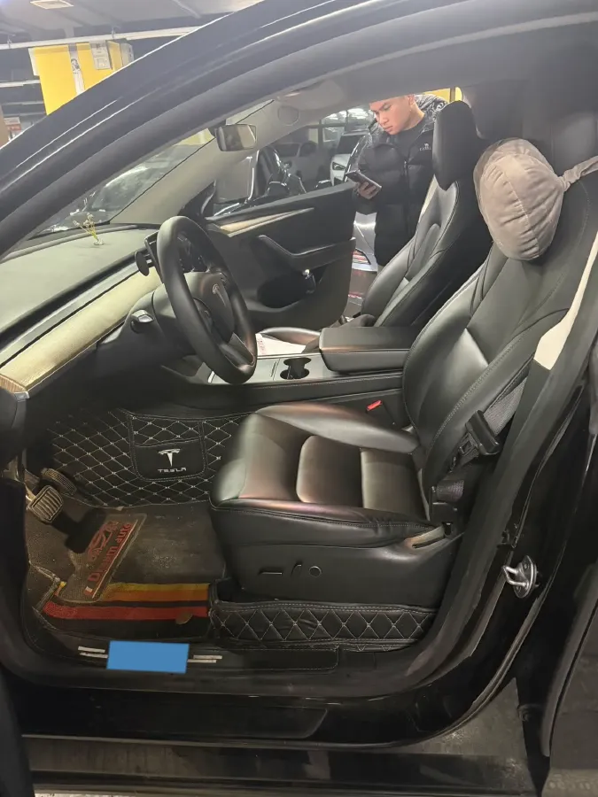 2022 Tesla Model Y BEV 60KWH,autocango,china used car exporter,china ev exporter,chinese used car exporter,chinese used ev exporter