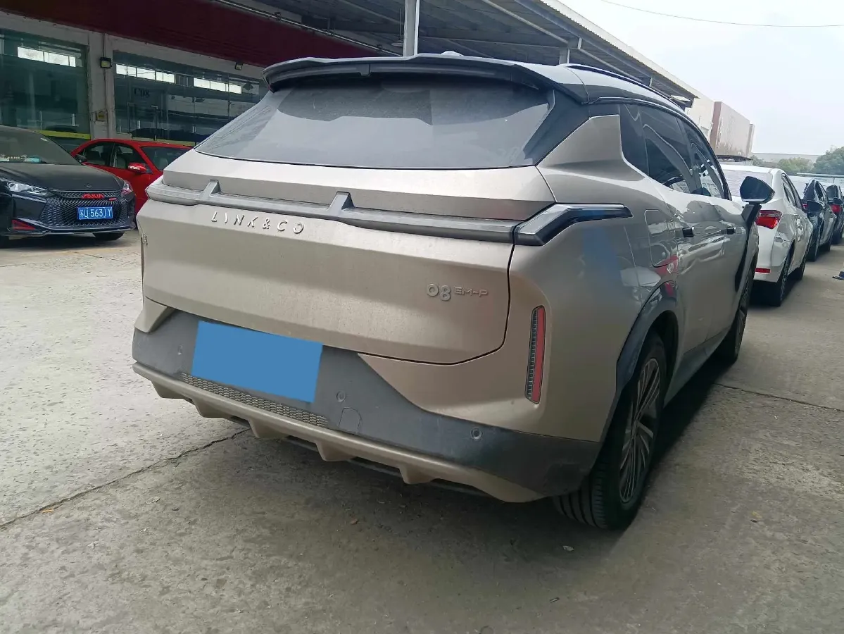 2025 LYNK&CO 08 EM-P 1.5T 163HP L4 3DHT PHEV 39.6/39.8KWH,autocango,china used car exporter,china ev exporter,chinese used car exporter,chinese used ev exporter