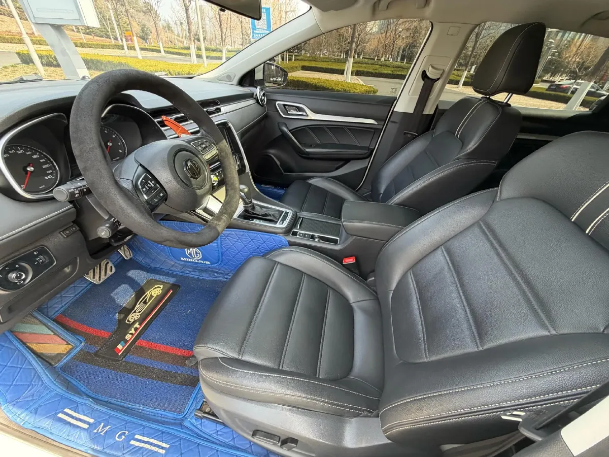 2019 MAXUS XinTu V80 2.5T 136HP L4 6AMT,autocango,china used car exporter,china ev exporter,chinese used car exporter,chinese used ev exporter