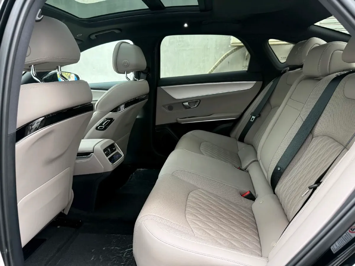 2025 BYD Han 1.5T 156HP L4 E-CVT PHEV,autocango,china used car exporter,china ev exporter,chinese used car exporter,chinese used ev exporter