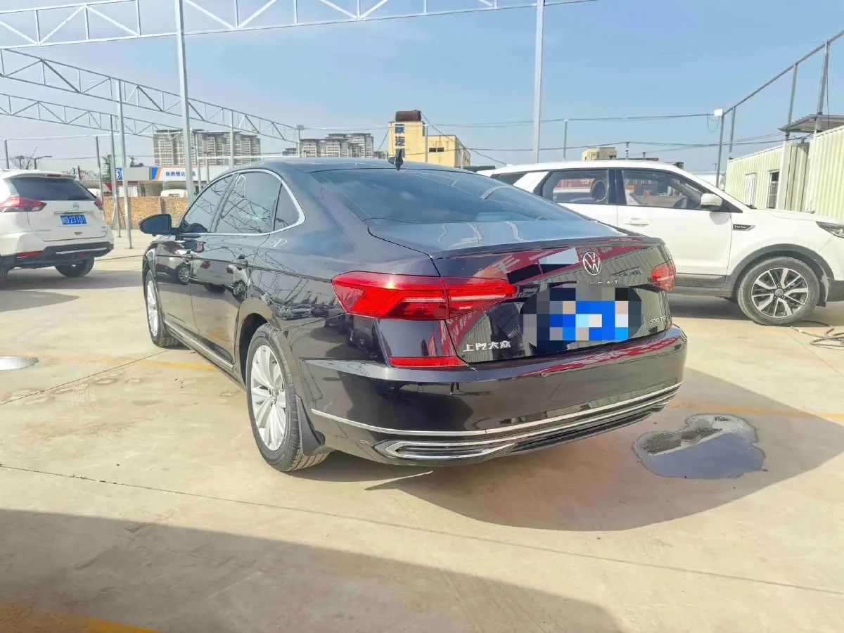 2020 Volkswagen Passat 2.0T 186HP L4 7DCT,autocango,china used car exporter,china ev exporter,chinese used car exporter,chinese used ev exporter