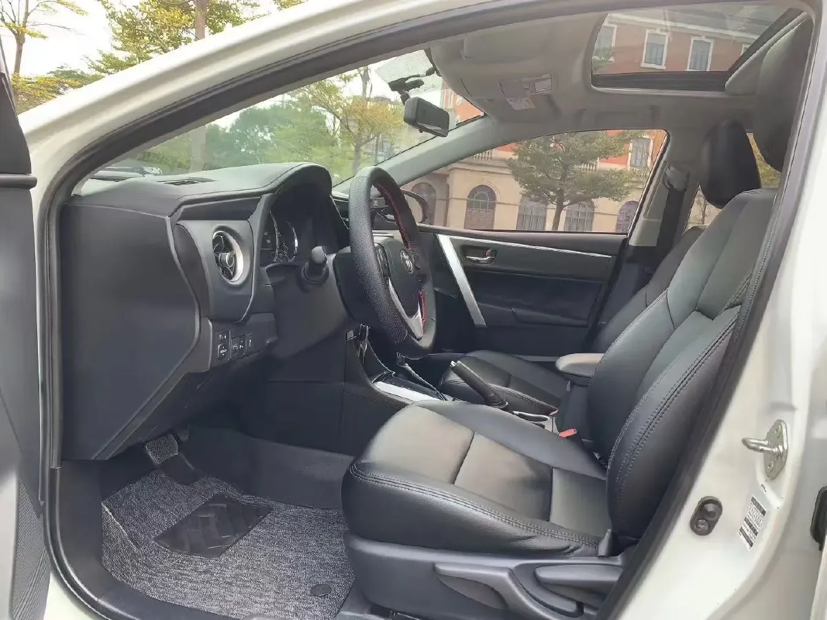 2017 Toyota Levin 1.2T 116HP L4 CVT,autocango,china used car exporter,china ev exporter,chinese used car exporter,chinese used ev exporter