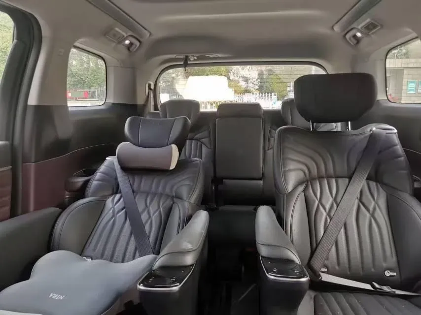 2024 GAC Trumpchi M8 2.0T 252HP L4 8AT,autocango,china used car exporter,china ev exporter,chinese used car exporter,chinese used ev exporter