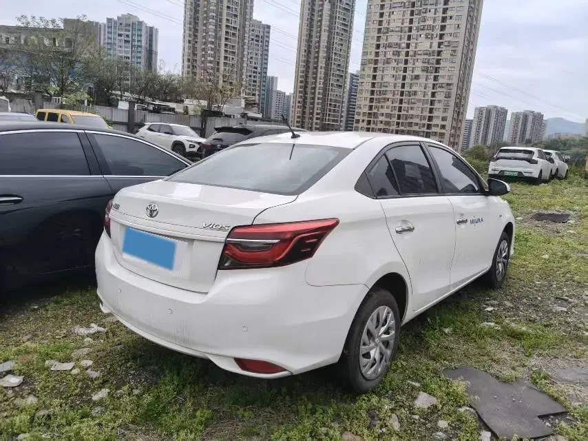 2021 Toyota Vios 1.5L 112HP L4 CVT,autocango,china used car exporter,china ev exporter,chinese used car exporter,chinese used ev exporter