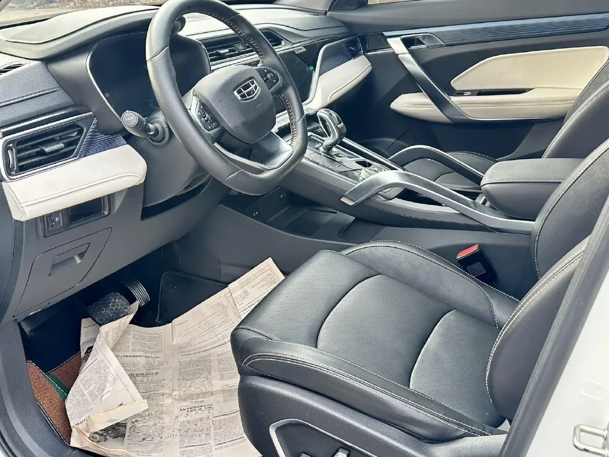 2022 Geely Azkarra 1.8T 184HP L4 7DCT,autocango,china used car exporter,china ev exporter,chinese used car exporter,chinese used ev exporter