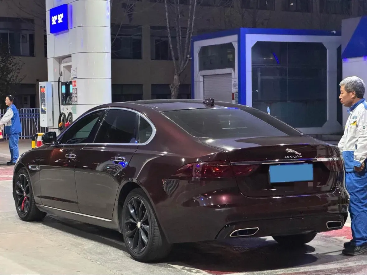 2019 Jaguar XFL 2.0T 250HP L4 8AT,autocango,china used car exporter,china ev exporter,chinese used car exporter,chinese used ev exporter