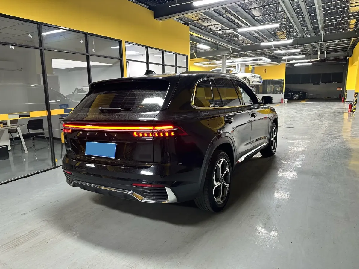 2024 Geely Monjaro 2.0T 238HP L4 8AT,autocango,china used car exporter,china ev exporter,chinese used car exporter,chinese used ev exporter