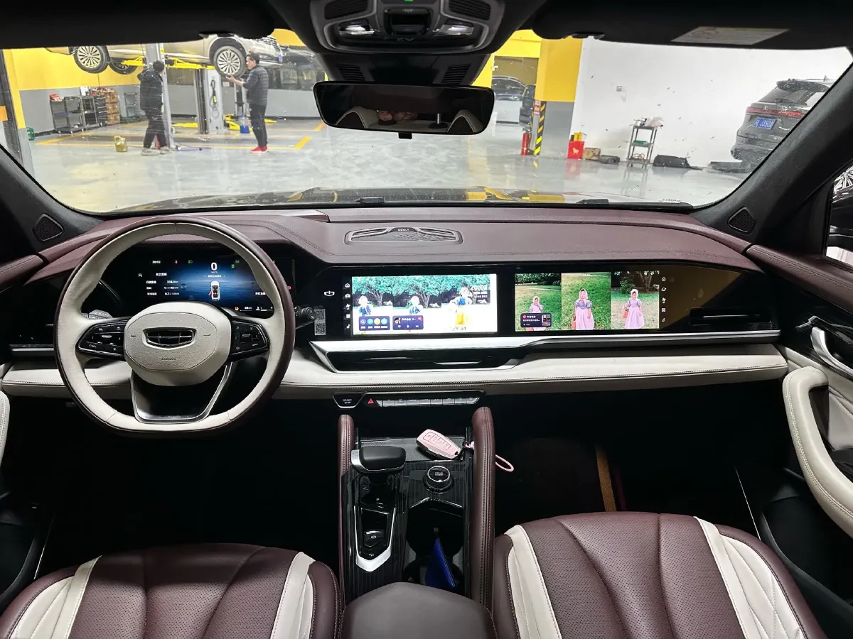 2024 Geely Monjaro 2.0T 238HP L4 8AT,autocango,china used car exporter,china ev exporter,chinese used car exporter,chinese used ev exporter