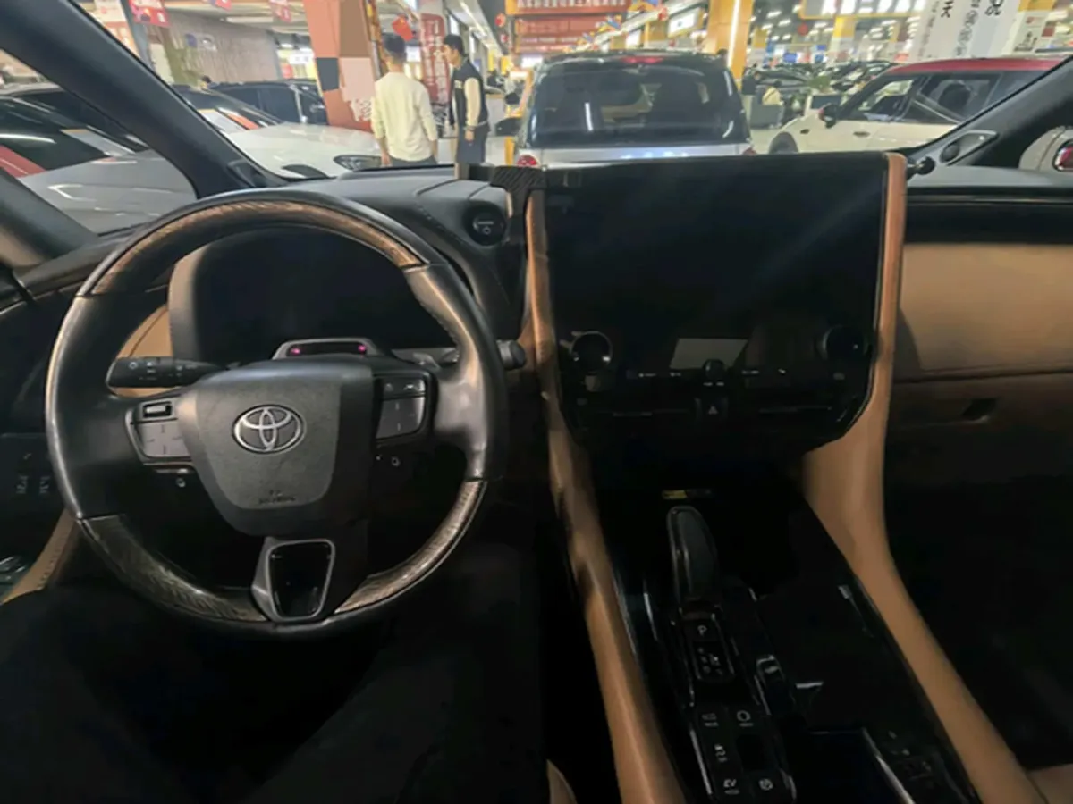 2024 Toyota Alphard 2.5L 190HP L4 E-CVT Hybrid,autocango,china used car exporter,china ev exporter,chinese used car exporter,chinese used ev exporter