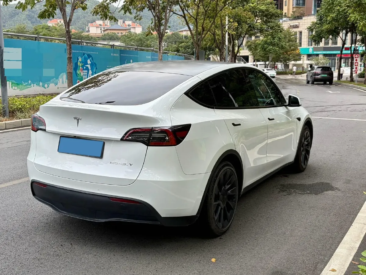 2022 Tesla Model Y BEV 60KWH,autocango,china used car exporter,china ev exporter,chinese used car exporter,chinese used ev exporter