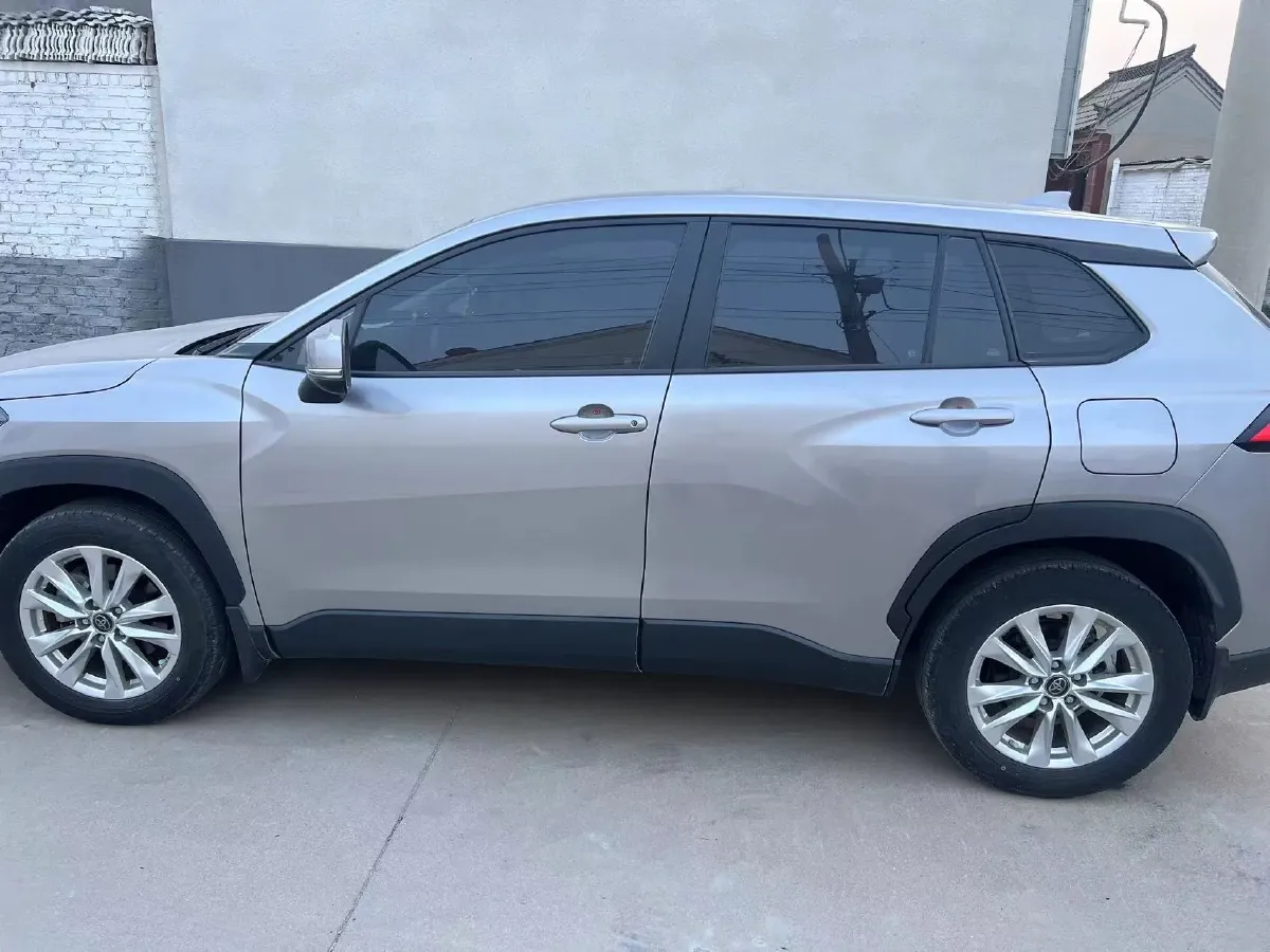 2022 Toyota Frontlander 2.0L 171HP L4 CVT,autocango,china used car exporter,china ev exporter,chinese used car exporter,chinese used ev exporter