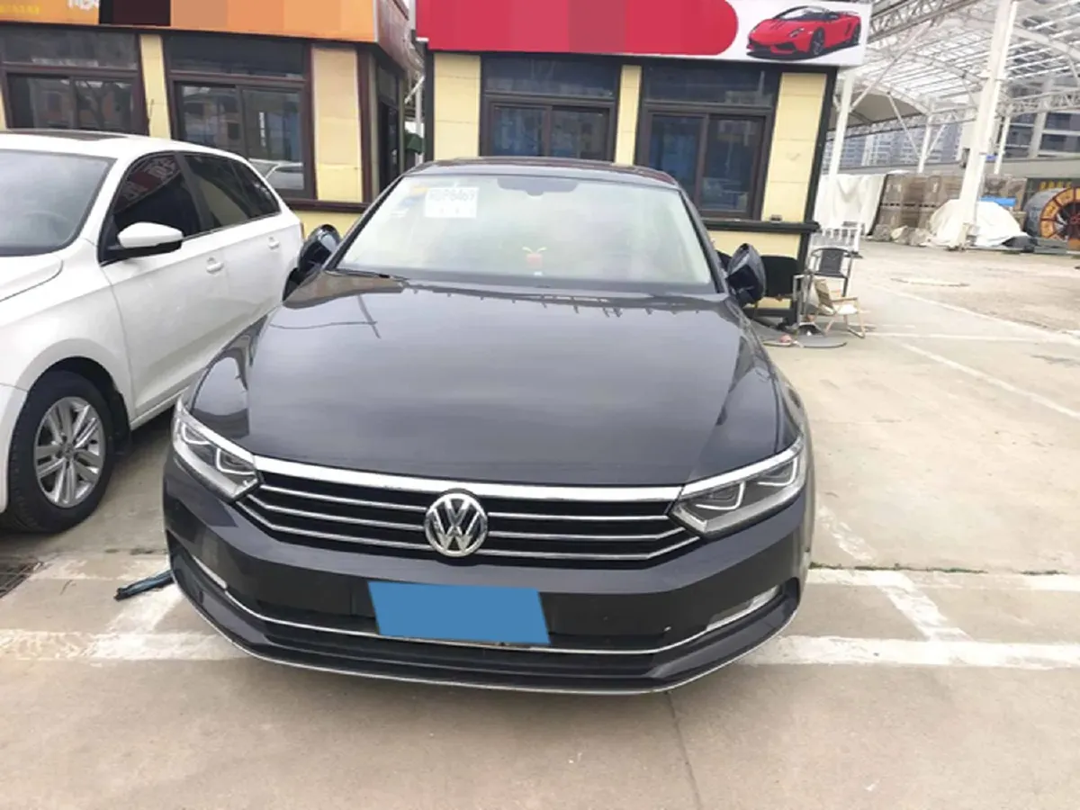 2019 Volkswagen Magotan 2.0T 186HP L4 7DCT,autocango,china used car exporter,china ev exporter,chinese used car exporter,chinese used ev exporter