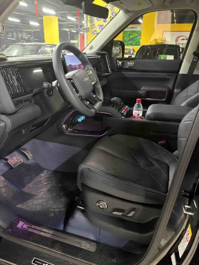 2023 FangChengBao Bao 5 1.5T 194HP L4 E-CVT PHEV 31.8KWH,autocango,china used car exporter,china ev exporter,chinese used car exporter,chinese used ev exporter