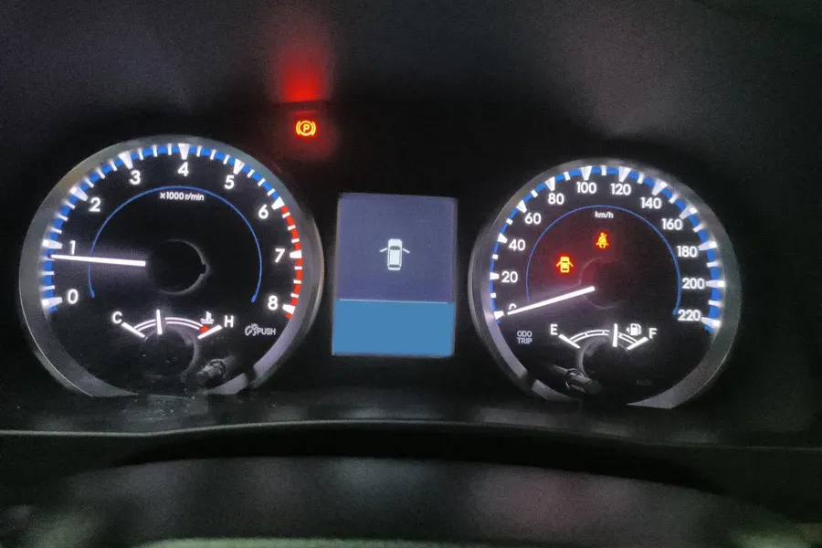 2021 Toyota Highlander 2.0T 220HP L4 6AT,autocango,china used car exporter,china ev exporter,chinese used car exporter,chinese used ev exporter