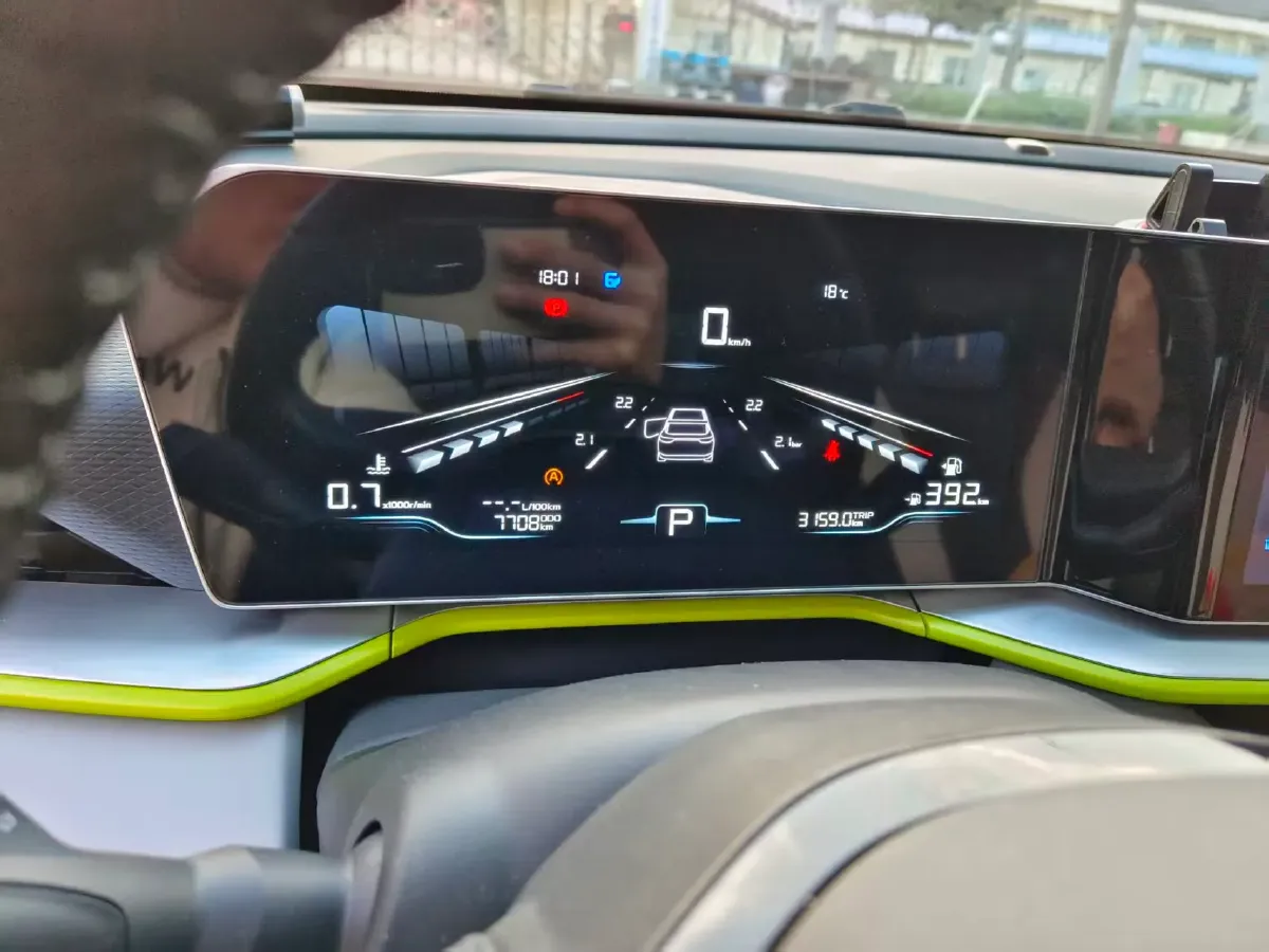 2023 Geely Coolray 1.5T 181HP L4 7DCT,autocango,china used car exporter,china ev exporter,chinese used car exporter,chinese used ev exporter