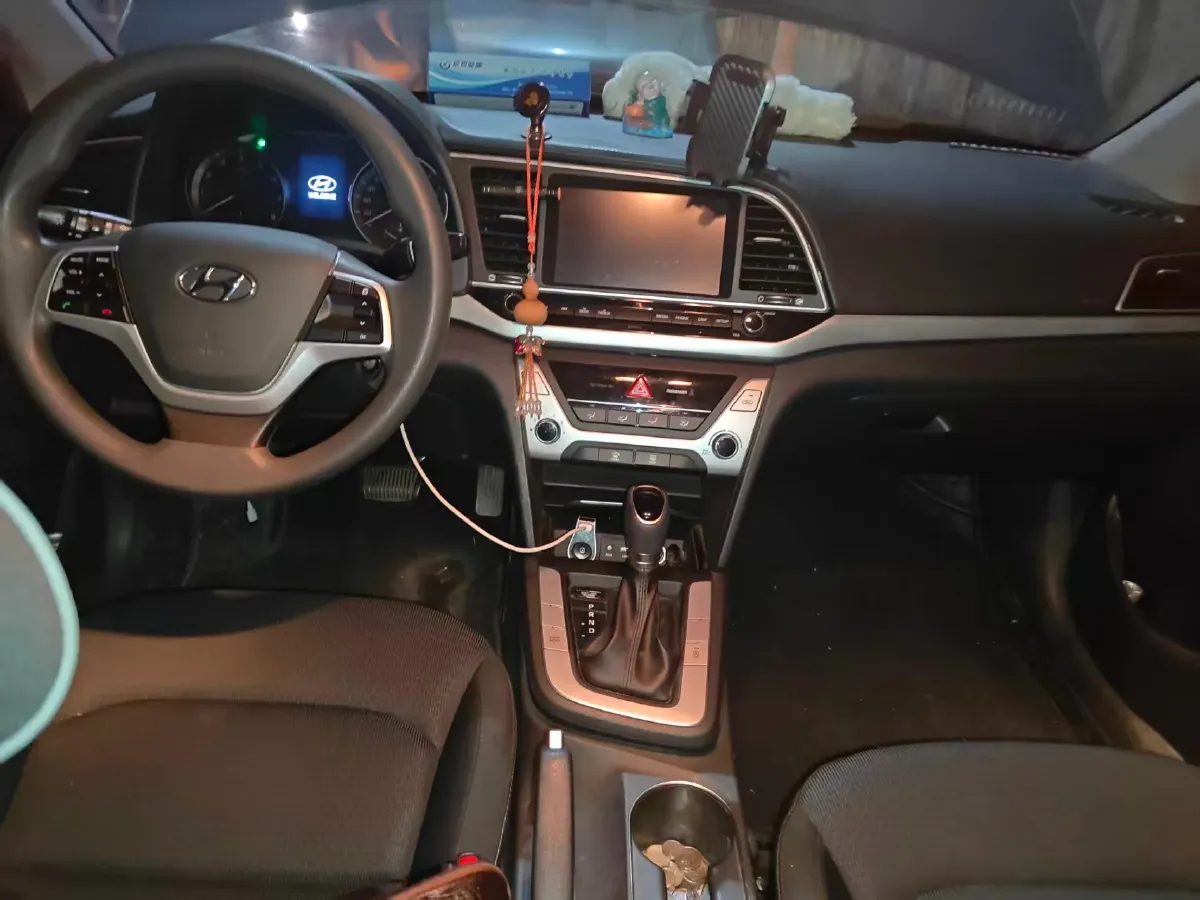 2016 Hyundai Elantra 1.6L 130HP L4 6AT,autocango,china used car exporter,china ev exporter,chinese used car exporter,chinese used ev exporter