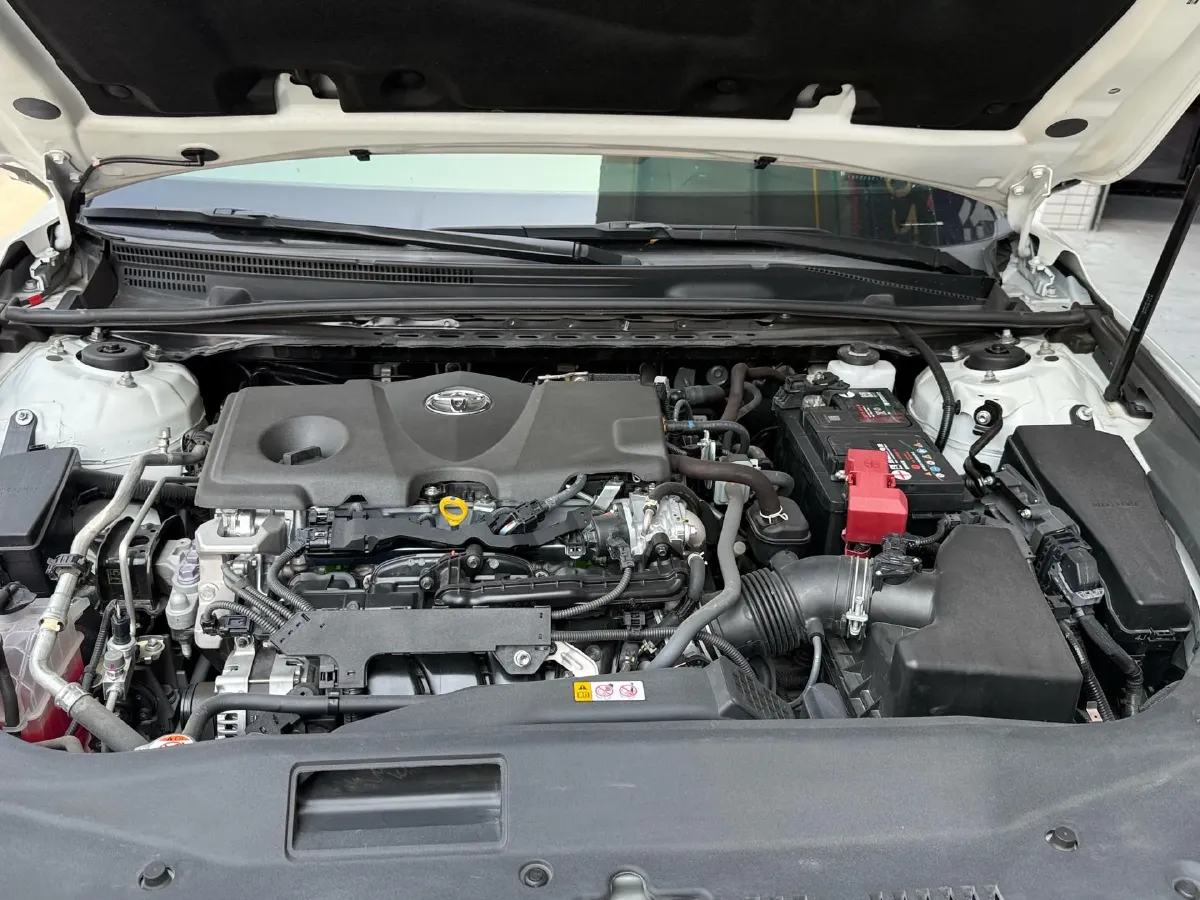 2023 Toyota Avalon 2.5L 207HP L4 8AT,autocango,china used car exporter,china ev exporter,chinese used car exporter,chinese used ev exporter