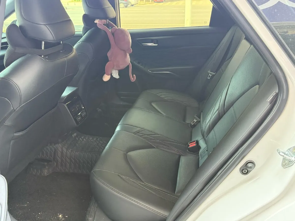 2023 Toyota Avalon 2.5L 207HP L4 8AT,autocango,china used car exporter,china ev exporter,chinese used car exporter,chinese used ev exporter