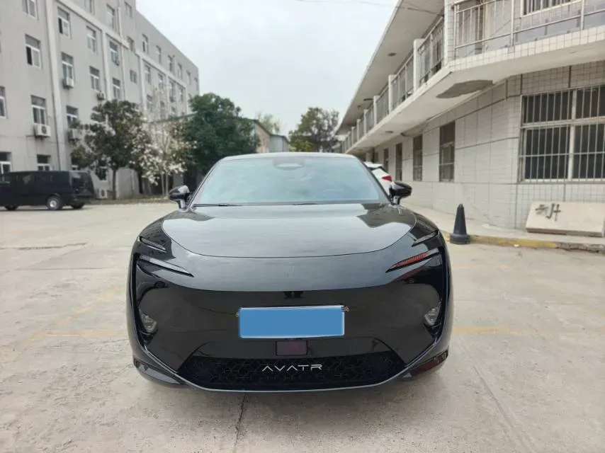 2025 Avatr 11 1.5T 156HP L4 REEV,autocango,china used car exporter,china ev exporter,chinese used car exporter,chinese used ev exporter