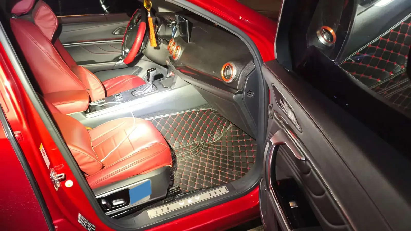 2017 WEY VV7 2.0T 234HP L4 7DCT,autocango,china used car exporter,china ev exporter,chinese used car exporter,chinese used ev exporter