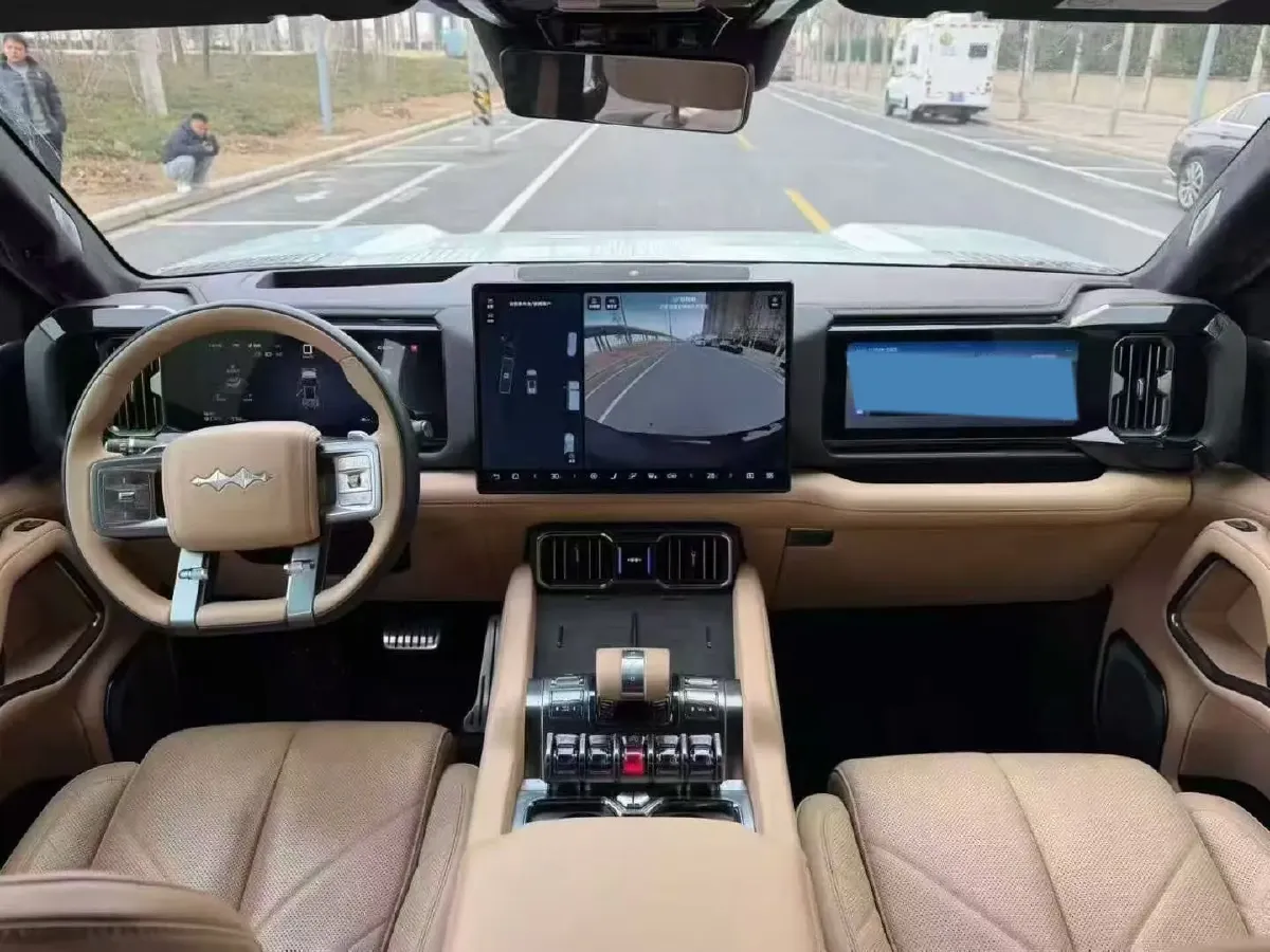 2025 FangChengBao Bao 8 2.0T 245HP L4 E-CVT PHEV 36.8KWH,autocango,china used car exporter,china ev exporter,chinese used car exporter,chinese used ev exporter