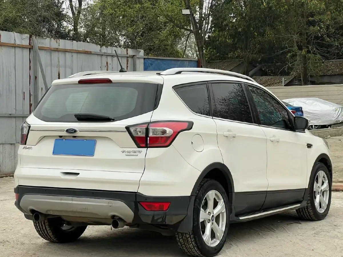 2018 Nissan Terra 2.5L 184HP L4 7AT,autocango,china used car exporter,china ev exporter,chinese used car exporter,chinese used ev exporter