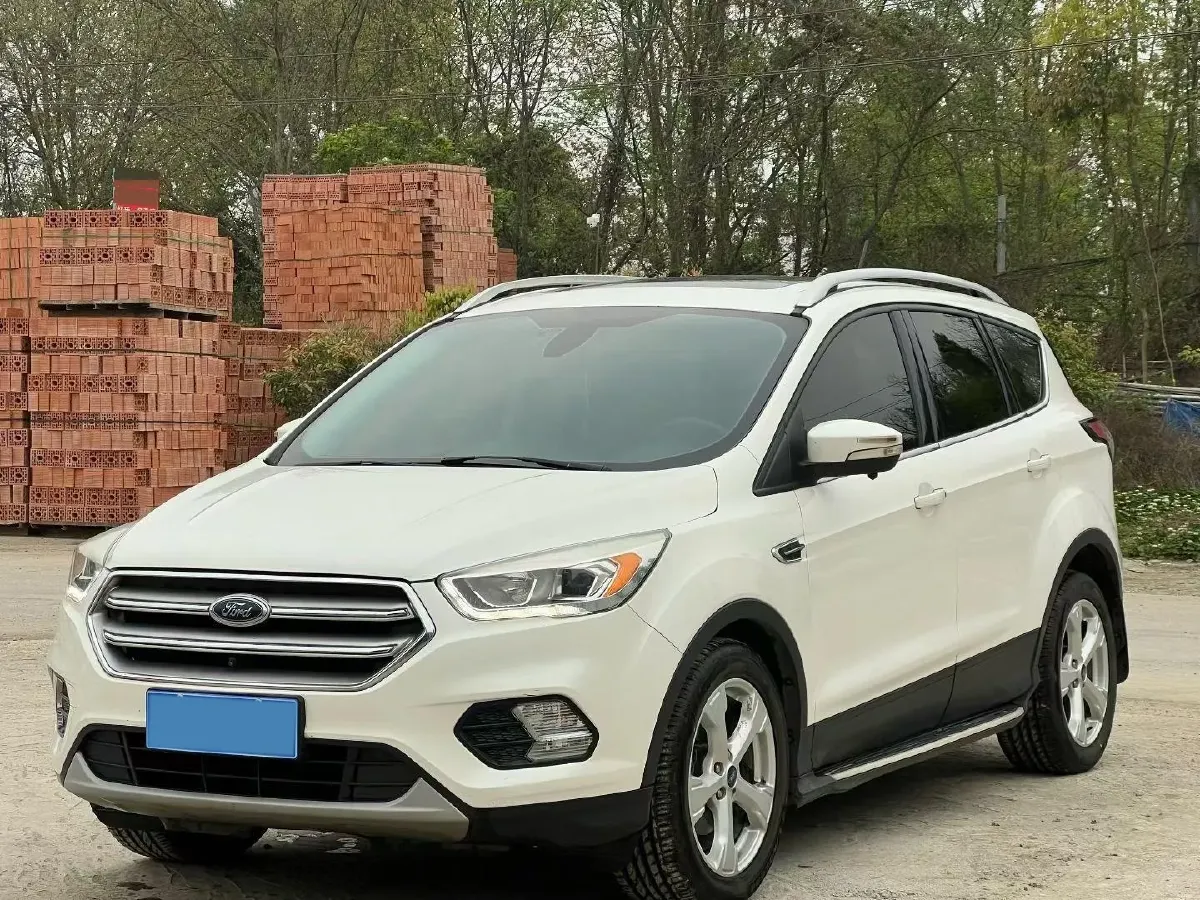 2018 Nissan Terra 2.5L 184HP L4 7AT,autocango,china used car exporter,china ev exporter,chinese used car exporter,chinese used ev exporter