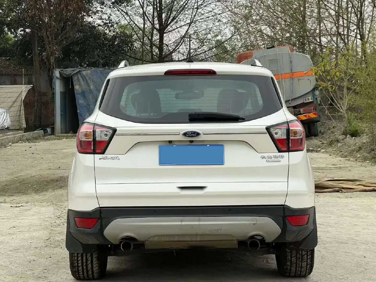 2018 Nissan Terra 2.5L 184HP L4 7AT,autocango,china used car exporter,china ev exporter,chinese used car exporter,chinese used ev exporter