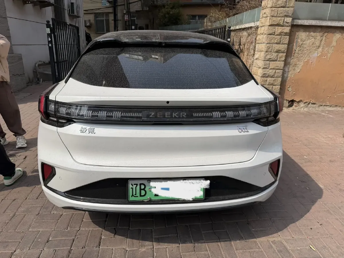 2024 Zeekr 001 BEV 95KWH,autocango,china used car exporter,china ev exporter,chinese used car exporter,chinese used ev exporter