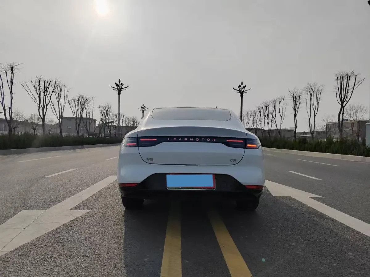 2024 Leapmotor C01 BEV 62.8KWH,autocango,china used car exporter,china ev exporter,chinese used car exporter,chinese used ev exporter