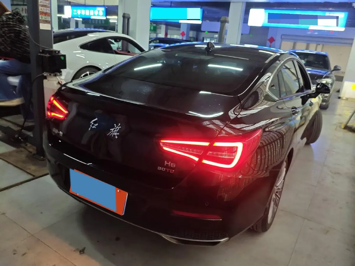 2020 HongQi H5 1.5T 169HP L4 7DCT,autocango,china used car exporter,china ev exporter,chinese used car exporter,chinese used ev exporter