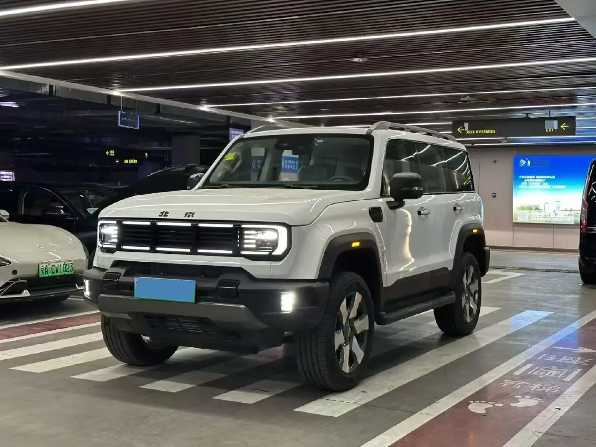 2025 Beijing BJ40 REEV REEV 188HP REEV 40.3KWH,autocango,china used car exporter,china ev exporter,chinese used car exporter,chinese used ev exporter