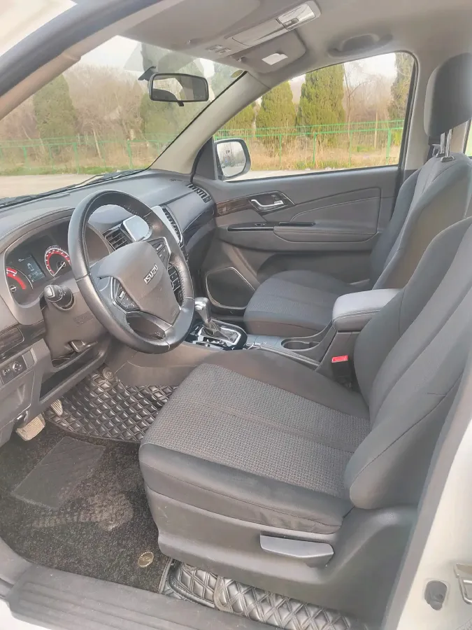 2023 Isuzu LingTuo 2.5T 150HP L4 8AT,autocango,china used car exporter,china ev exporter,chinese used car exporter,chinese used ev exporter