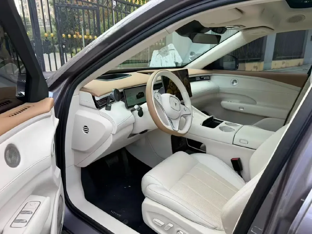 2025 Voyah FREE REEV 129HP REEV,autocango,china used car exporter,china ev exporter,chinese used car exporter,chinese used ev exporter
