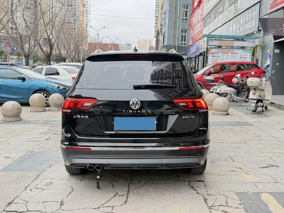 2018 Volkswagen Tiguan L 2.0T 186HP L4 7DCT,autocango,china used car exporter,china ev exporter,chinese used car exporter,chinese used ev exporter