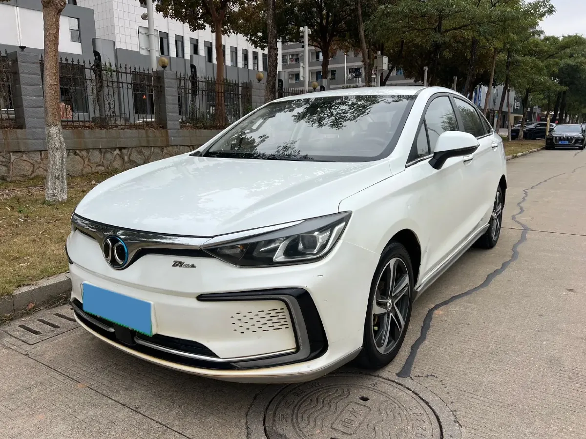2018 BeiJing Auto EU5 BEV 53.66KWH,autocango,china used car exporter,china ev exporter,chinese used car exporter,chinese used ev exporter