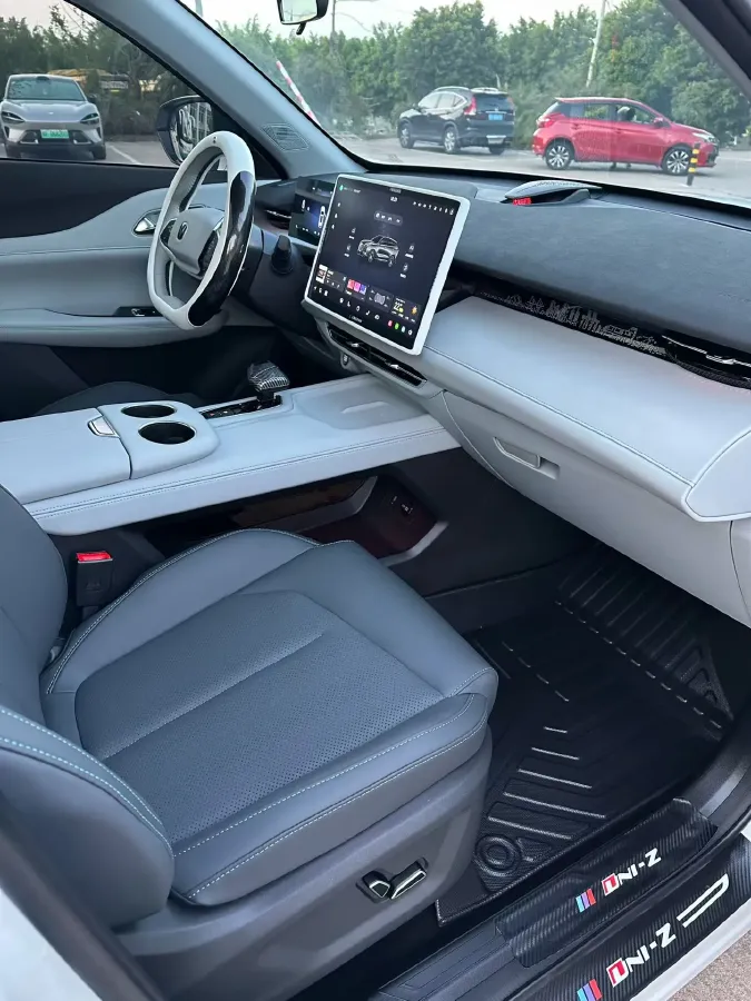 2025 ChangAn UNI-Z 1.5T 188HP L4 7DCT,autocango,china used car exporter,china ev exporter,chinese used car exporter,chinese used ev exporter