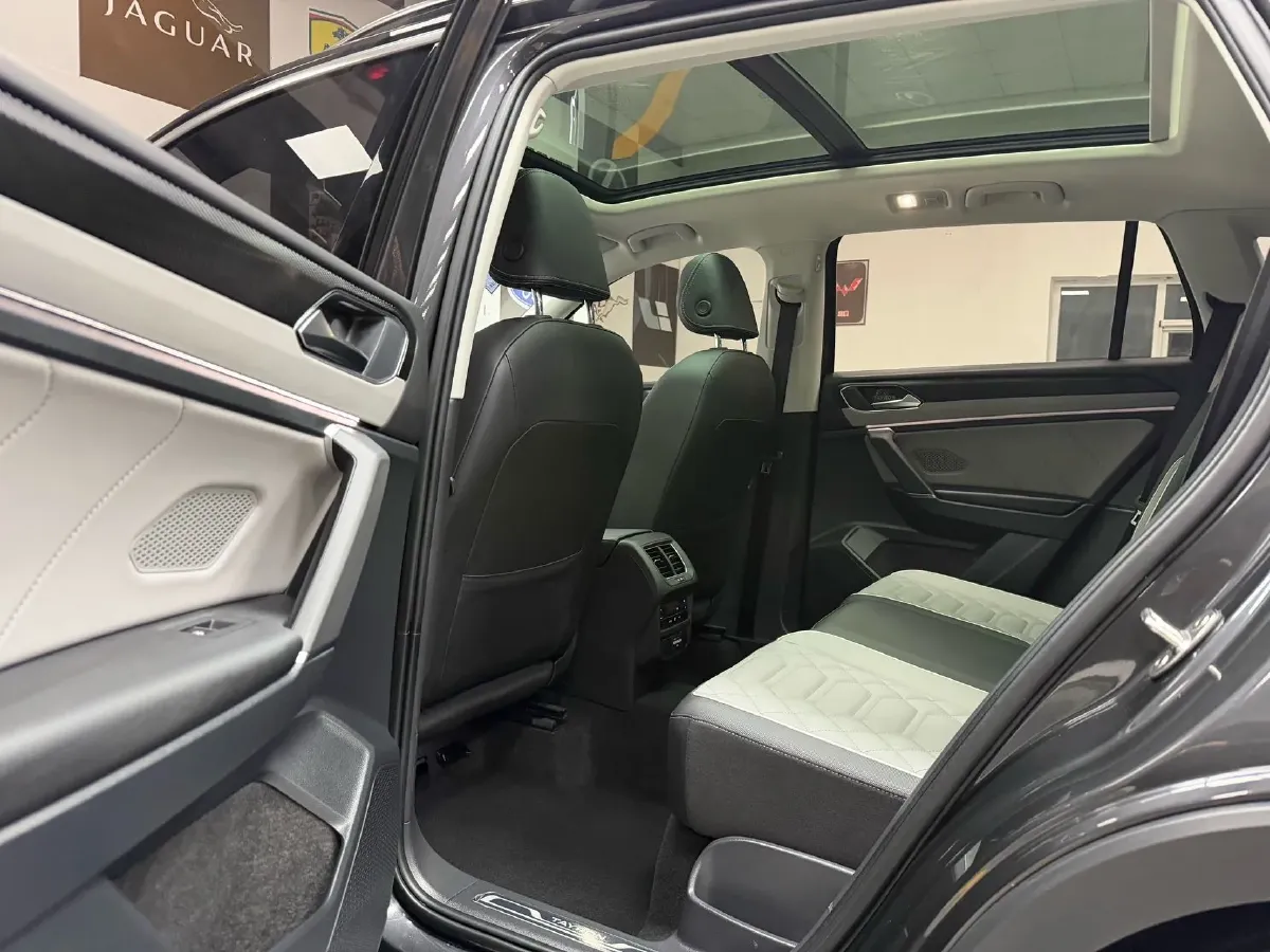 2023 Volkswagen Tayron 1.4T 150HP L4 7DCT,autocango,china used car exporter,china ev exporter,chinese used car exporter,chinese used ev exporter