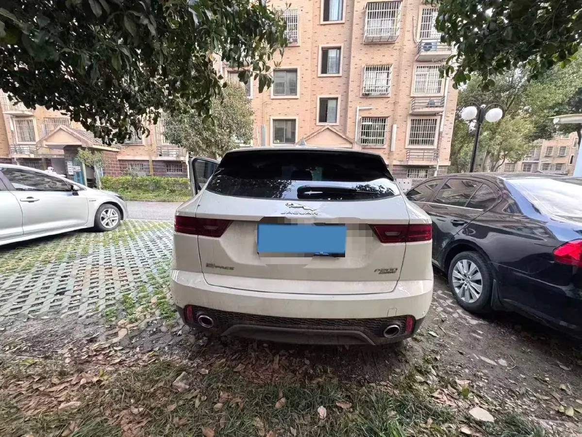 2018 Mercedes-Benz C Class 1.6T 156HP L4 9AT,autocango,china used car exporter,china ev exporter,chinese used car exporter,chinese used ev exporter