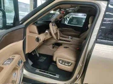 2025 YangWang U8 L REEV 272HP REEV,autocango,china used car exporter,china ev exporter,chinese used car exporter,chinese used ev exporter